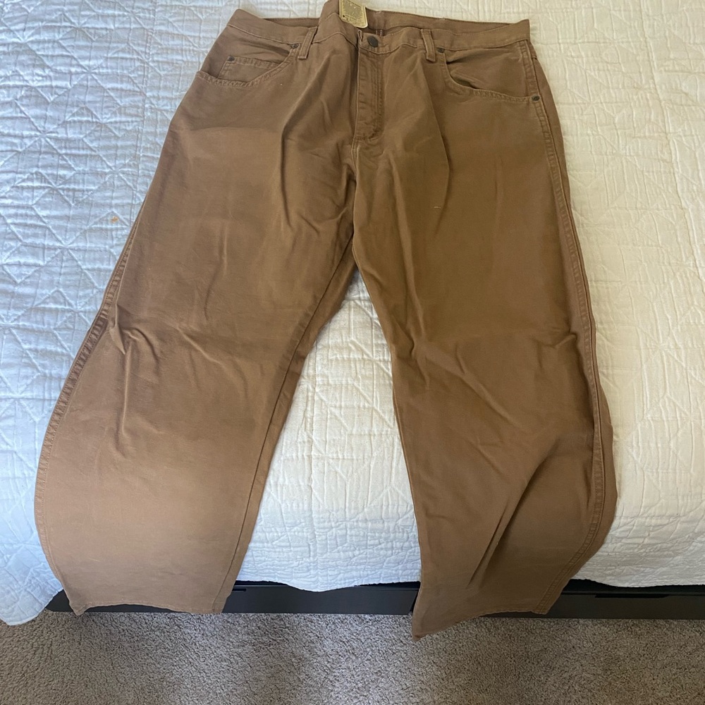 Wrangler Khakis 38x34 Brand New!!
